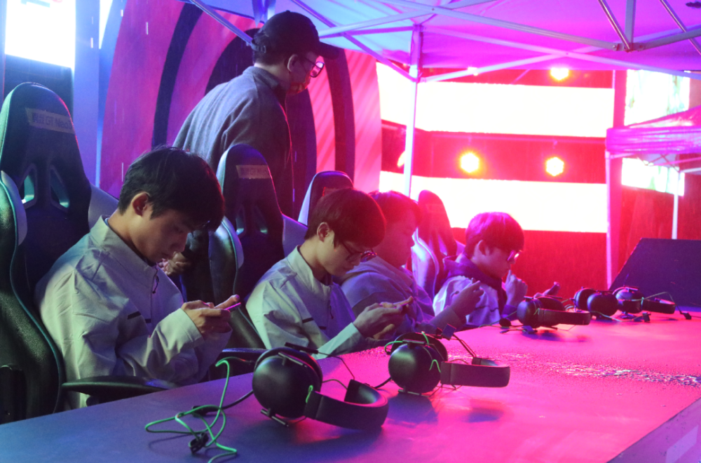 精彩对决！强强对话迸发激情