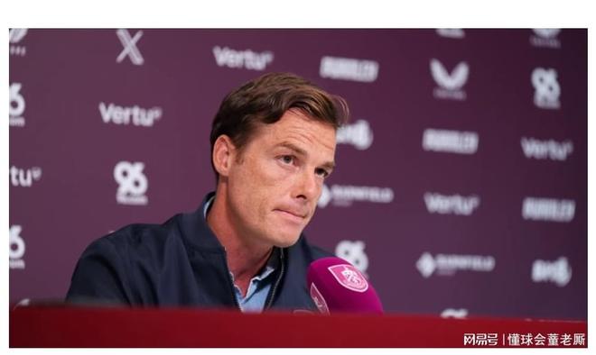 托特纳姆热刺战平，争冠压力加大