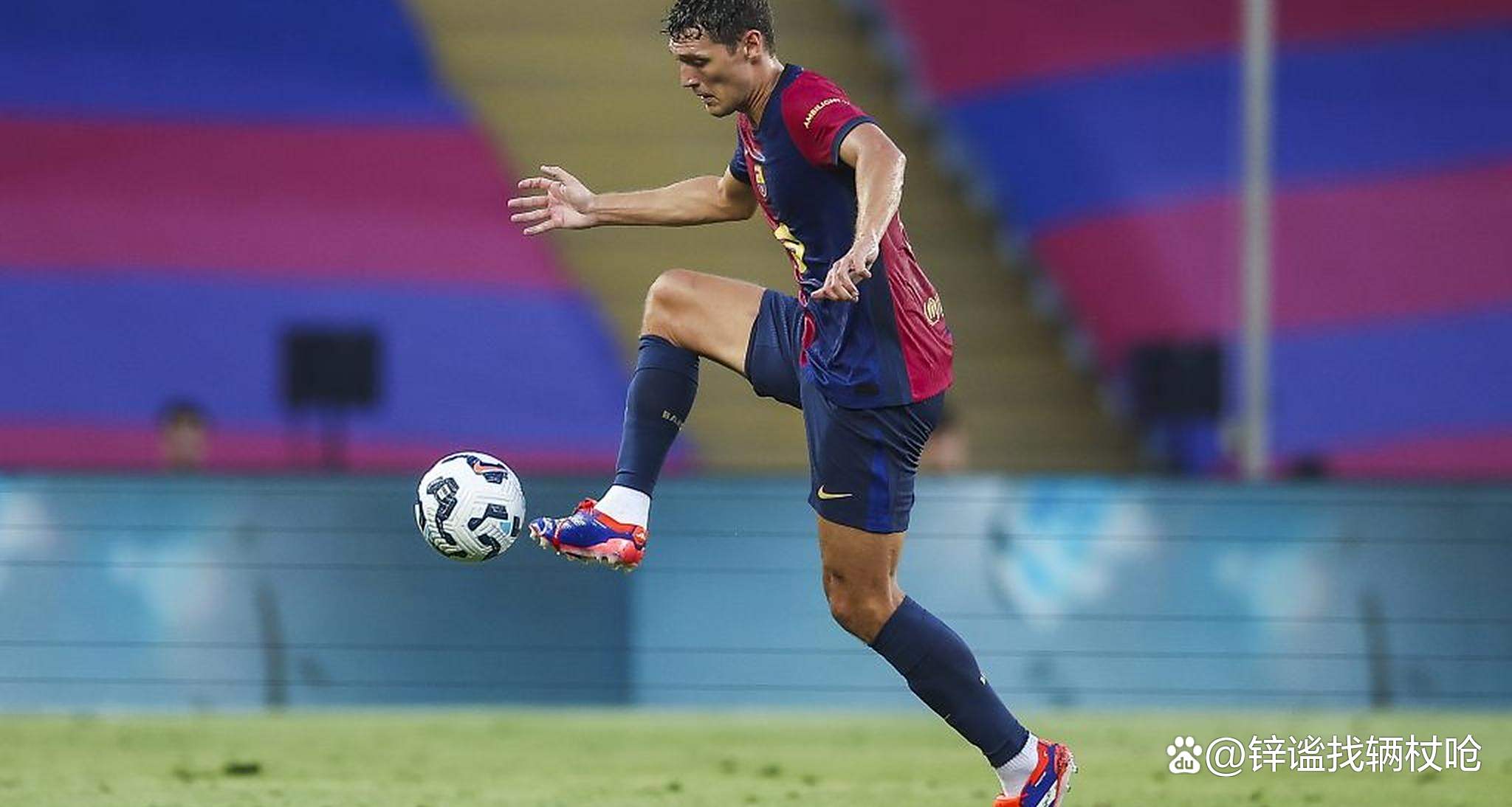 巴萨面对猛烈挑战，球员尽力拼搏的简单介绍