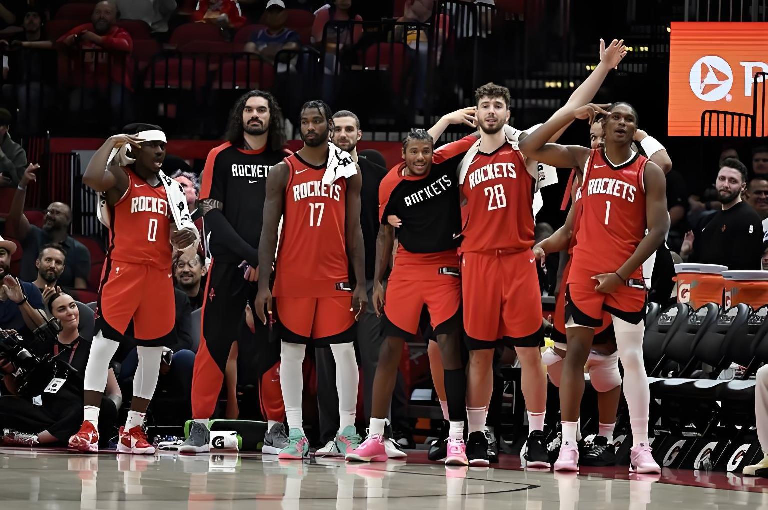 关于火箭力克爵士，取得胜利保住季后赛席位的信息