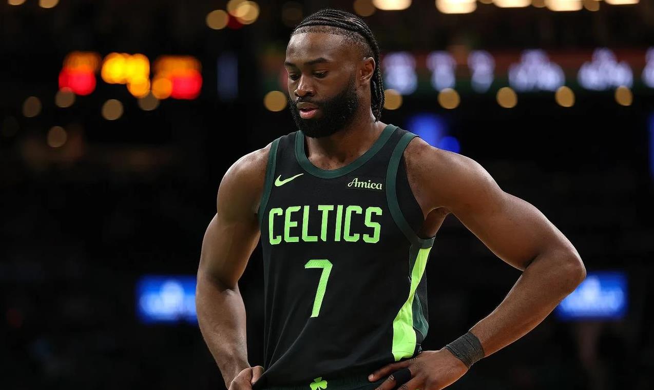 包含菲律宾男篮爆冷勇士,杰伦·布朗绝境逆转的词条 包含菲律宾男篮爆冷勇士,杰伦·布朗绝境逆转的词条