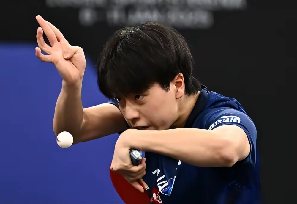 波兰乒乓球队碾压英国乒乓球队，奥恰洛夫惊艳世界的简单介绍