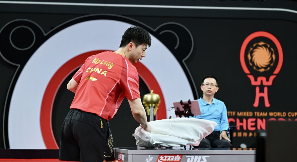 日本队鏖战德国队,马龙高光表现 日本队鏖战德国队,马龙高光表现