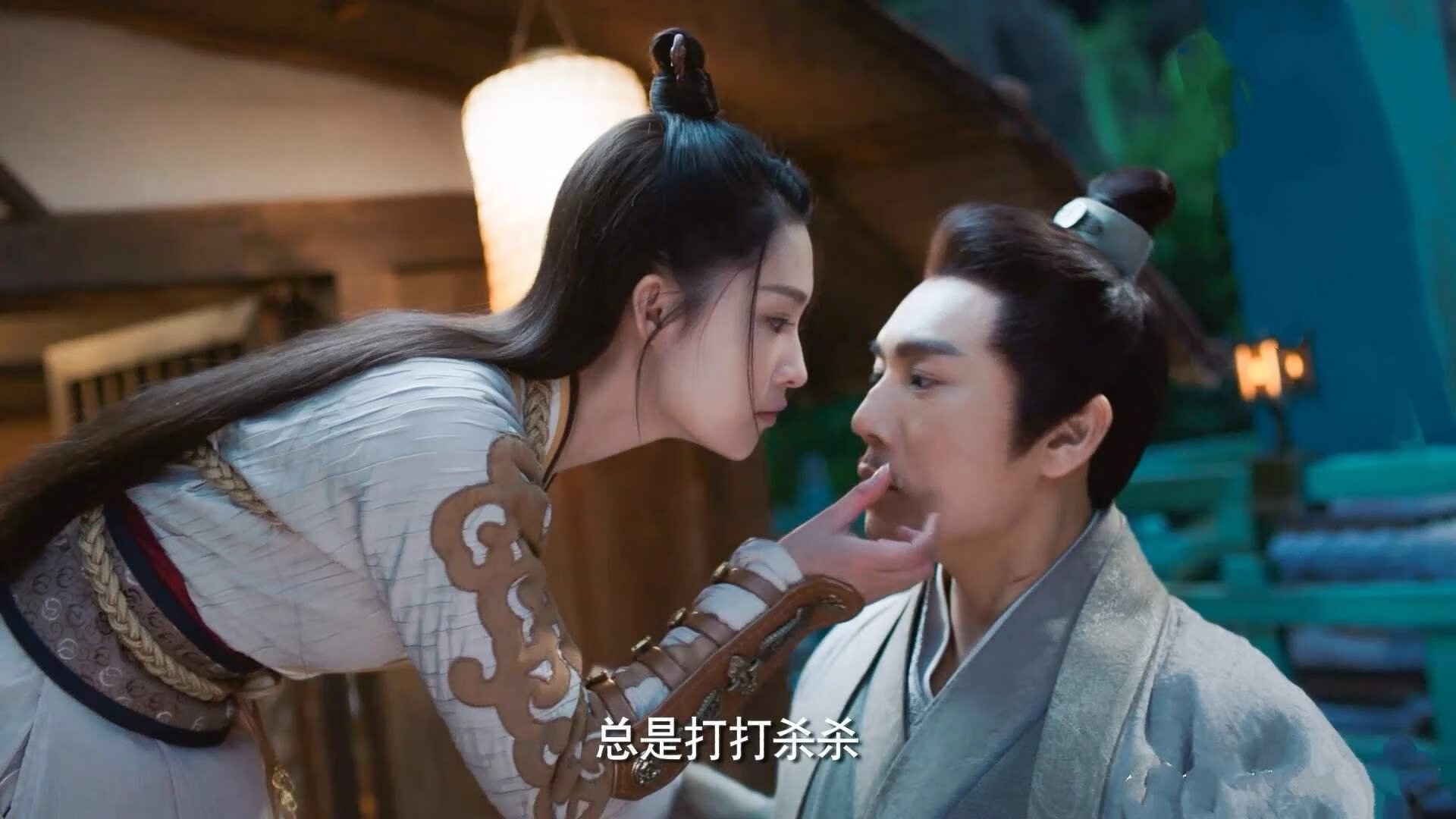 克瓦拉茨赫利亚隔空竞艳，加纳雄鹰击溃南非闪电