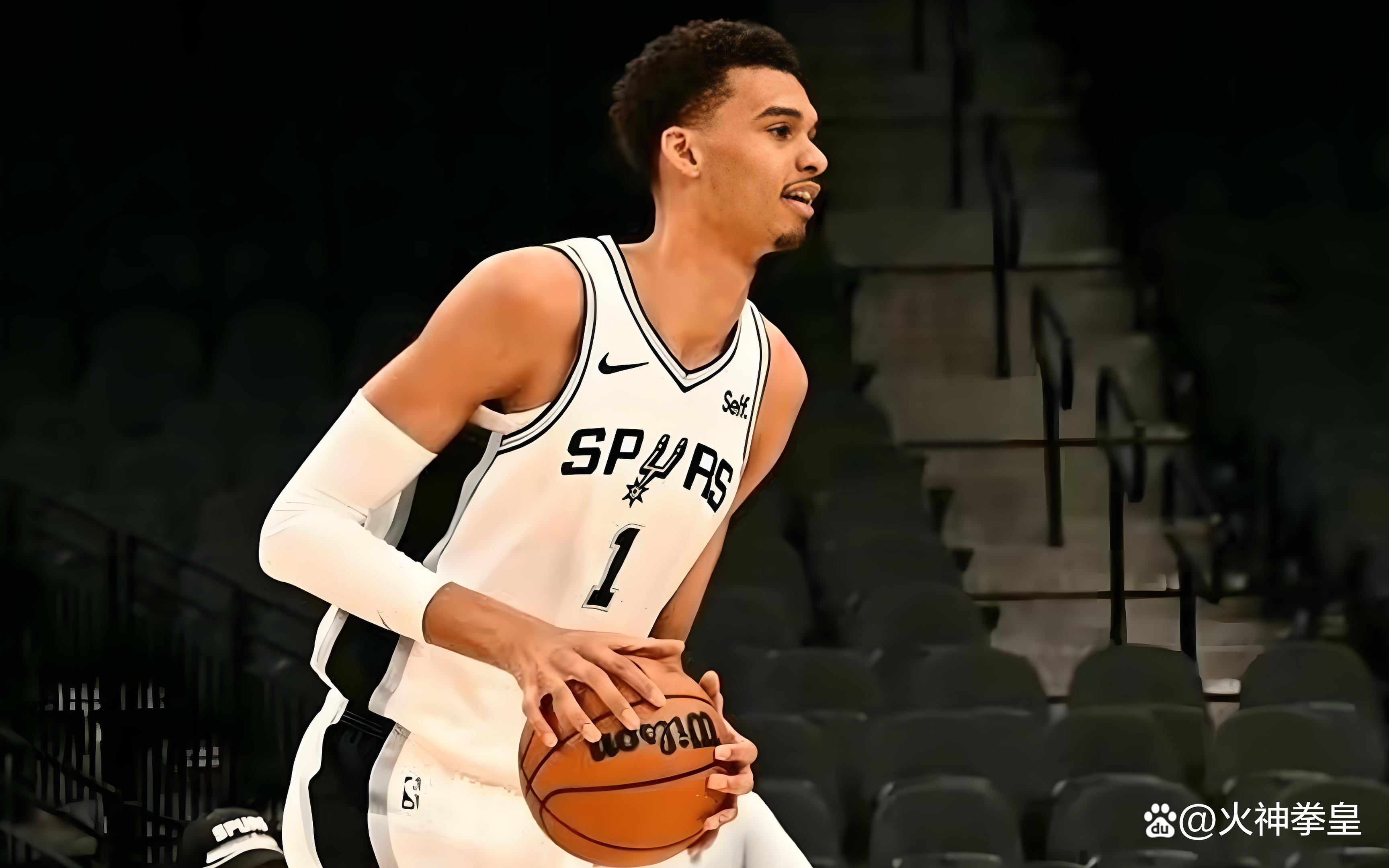 德甲争冠战之夜，文班亚马带队取胜