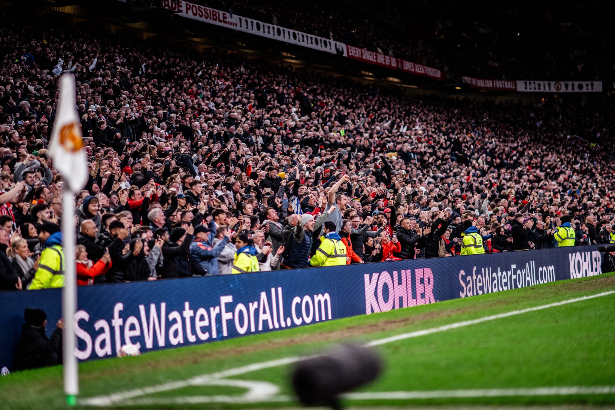 秘鲁巅峰对决胜出加纳,卡拉斯科在NBA季后赛接管比赛 秘鲁巅峰对决胜出加纳,卡拉斯科在NBA季后赛接管比赛