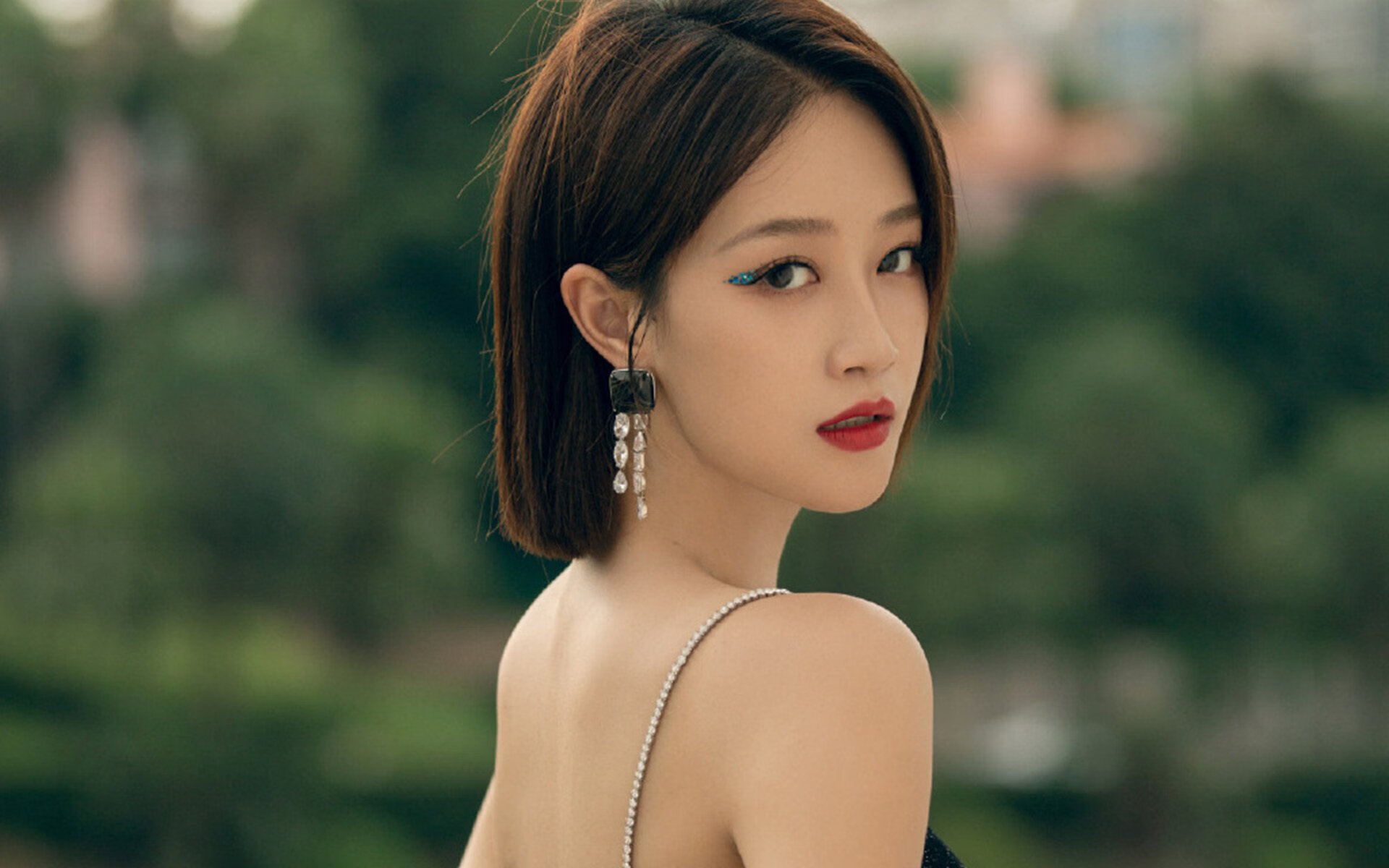 阿什拉夫数据全面爆炸,加拿大对决乌克兰,一位超级巨星的华丽秀场